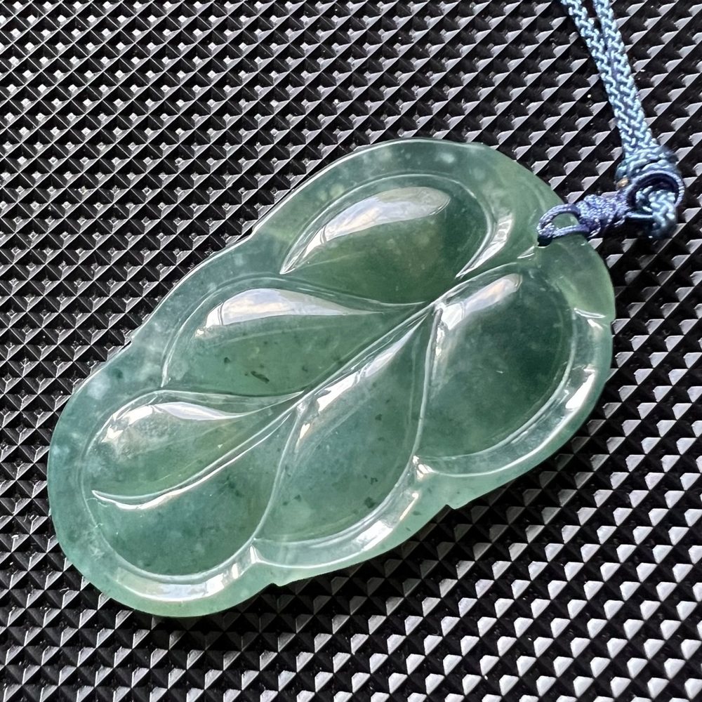 💚💯AUTHENTIC Jade Leaf Pendant Necklace green - Picture 9 of 14